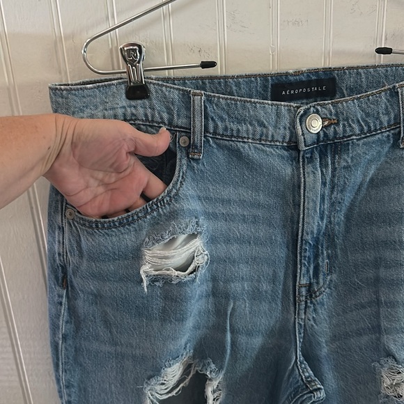 Aeropostale Distressed Mom Jeans sz 16 - Picture 10 of 12